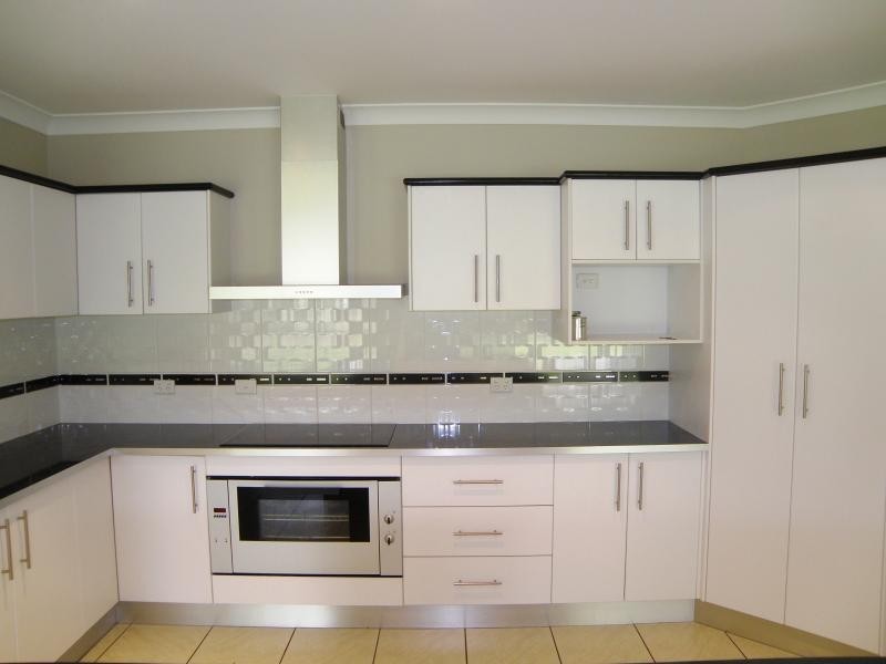 7 Zoe Pl, Moggill QLD 4070
