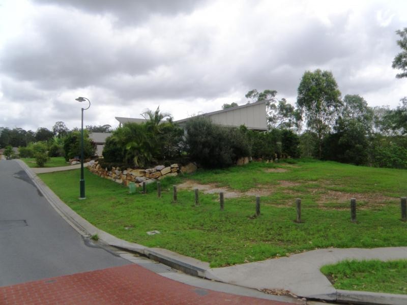 7 Zoe Pl, Moggill QLD 4070
