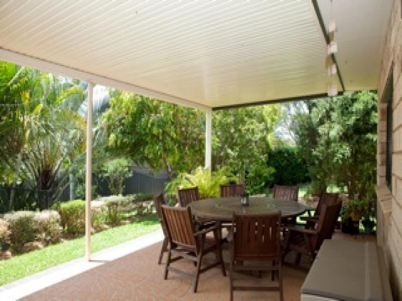 5 Natone Crt, Sinnamon Park QLD 4073