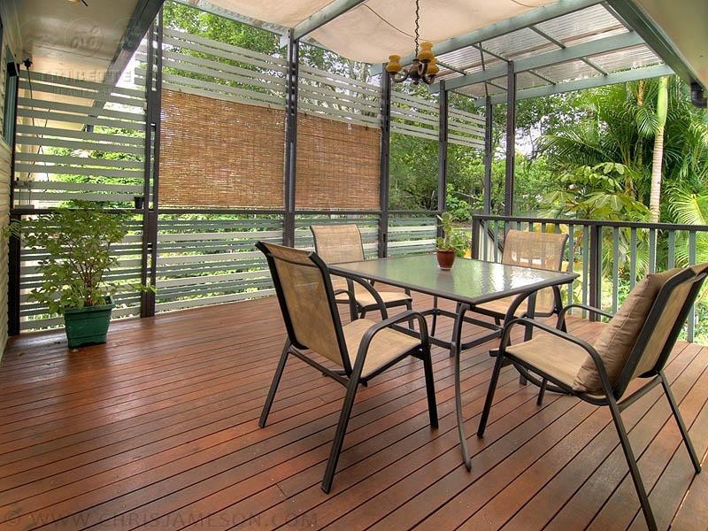 74 Brownie St, Jamboree Heights QLD 4074