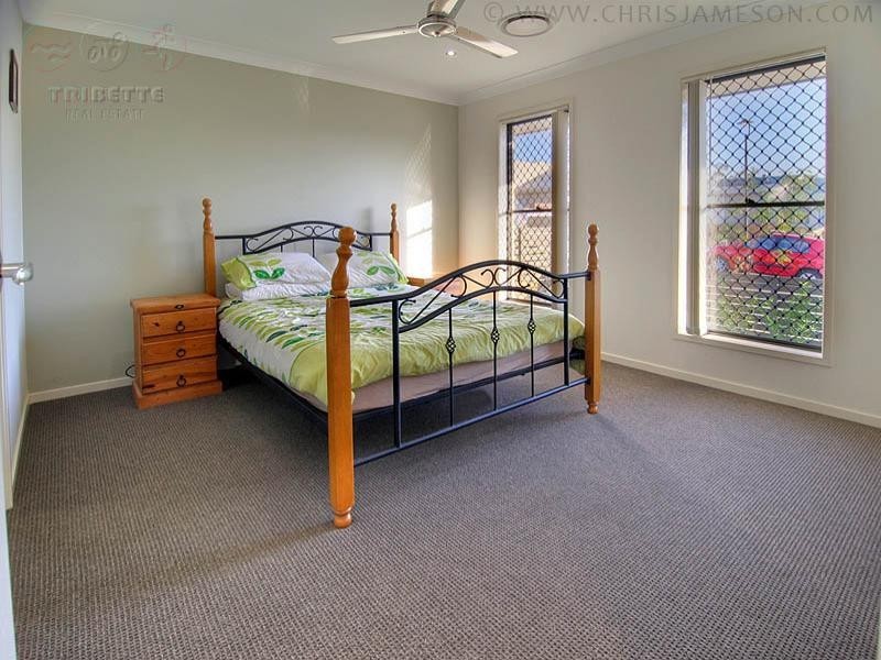 12 Barrington St, Springfield Lakes QLD 4300