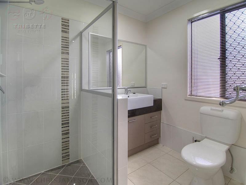 12 Barrington St, Springfield Lakes QLD 4300