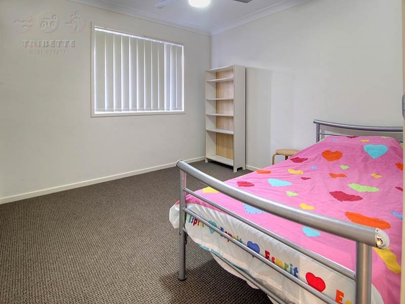 12 Barrington St, Springfield Lakes QLD 4300