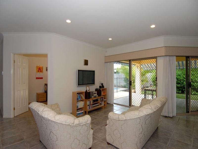 105 Thomas McLeod, Sinnamon Park QLD 4073