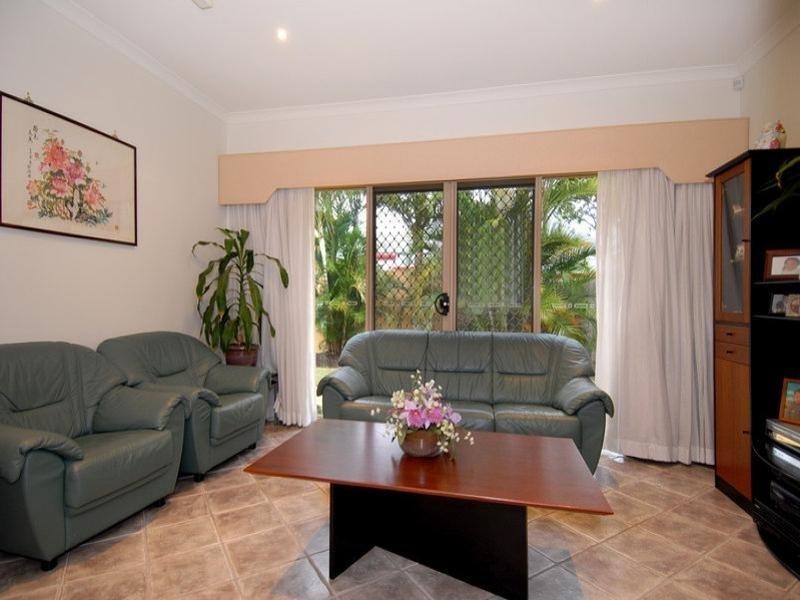 105 Thomas McLeod, Sinnamon Park QLD 4073