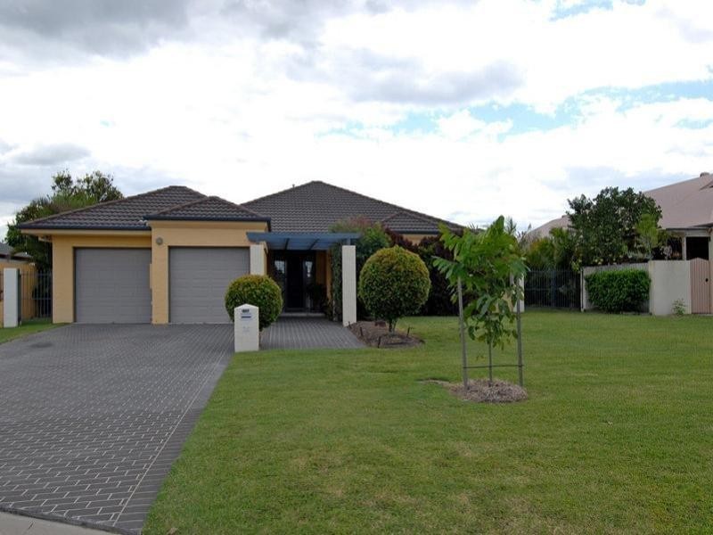 105 Thomas McLeod, Sinnamon Park QLD 4073
