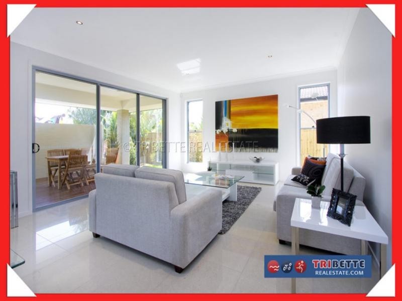 1 Mosman Ct, Sinnamon Park QLD 4073