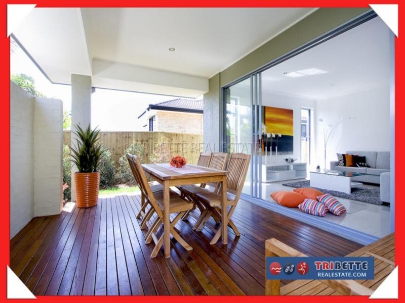 1 Mosman Ct, Sinnamon Park QLD 4073