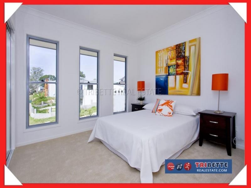 1 Mosman Ct, Sinnamon Park QLD 4073