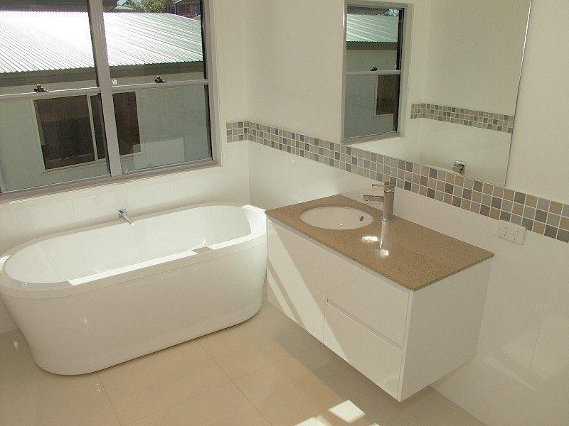 29 Goodenia Cr, Seventeen Mile Rocks QLD 4073