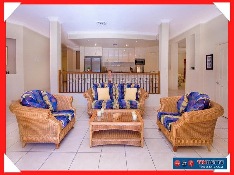 63 Wendouree Cr, Westlake QLD 4074