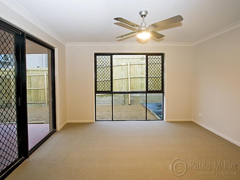 12 Driftwood Place, Springfield Lakes QLD 4300