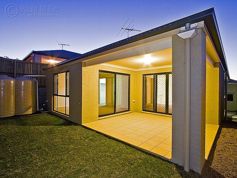 10 Driftwood Place, Springfield Lakes QLD 4300