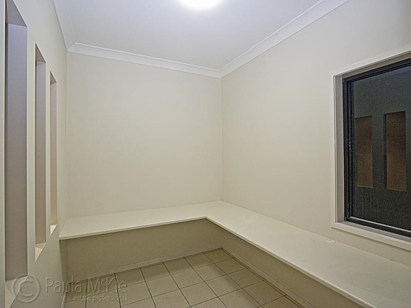 10 Driftwood Place, Springfield Lakes QLD 4300