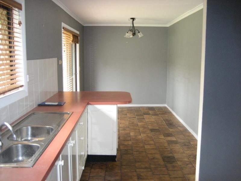 16 Penong St, Westlake QLD 4074