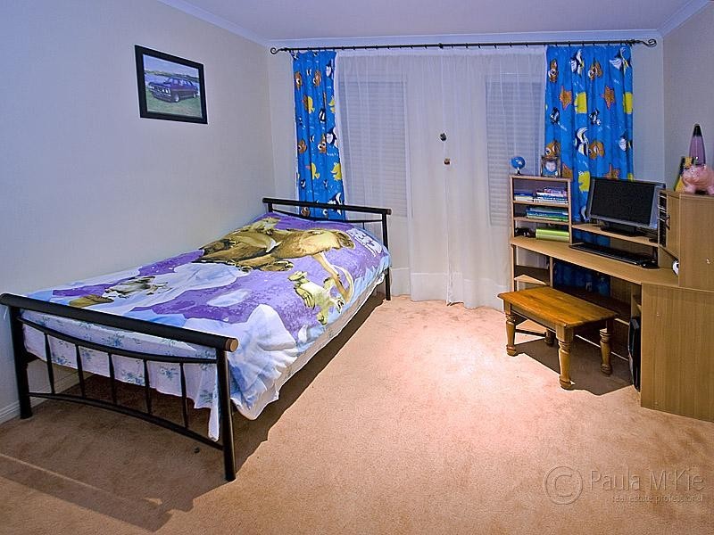 11 Abbey Ct, Springfield Lakes QLD 4300