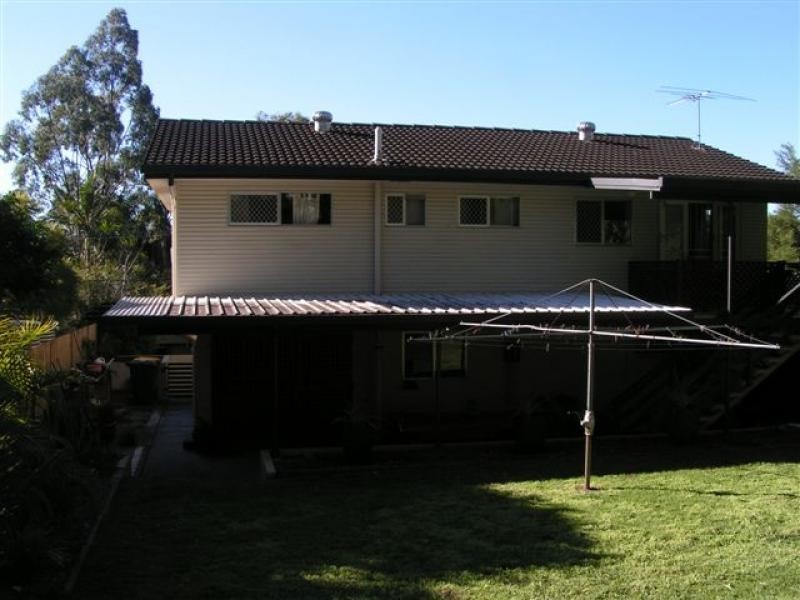 34 Pack Street, Jamboree Heights QLD 4074