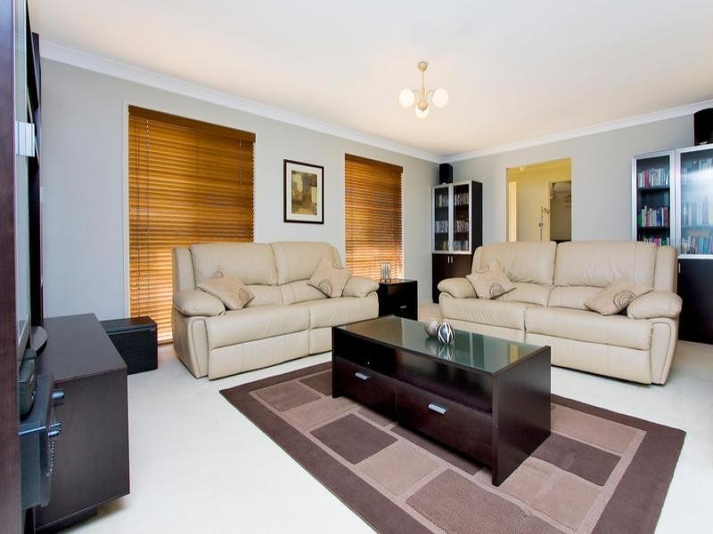 25 Narrung Street, Middle Park QLD 4074