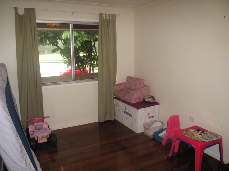 15 Caboolture River Rd, Morayfield QLD 4506