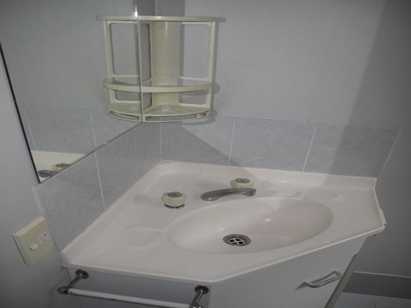 Room 2/166 King Street, Caboolture QLD 4510