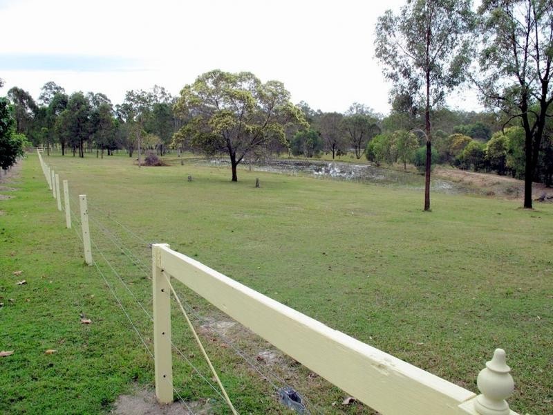 980 Caboolture River Road, Moorina QLD 4506