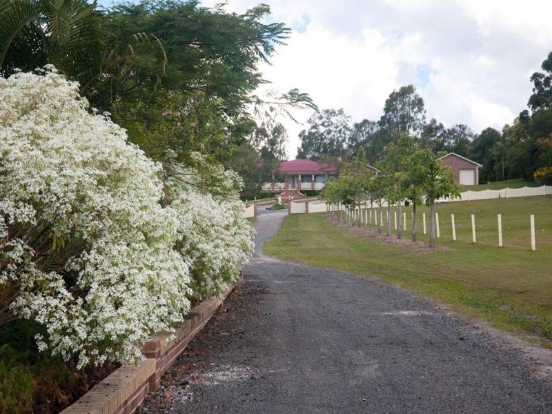 980 Caboolture River Road, Moorina QLD 4506