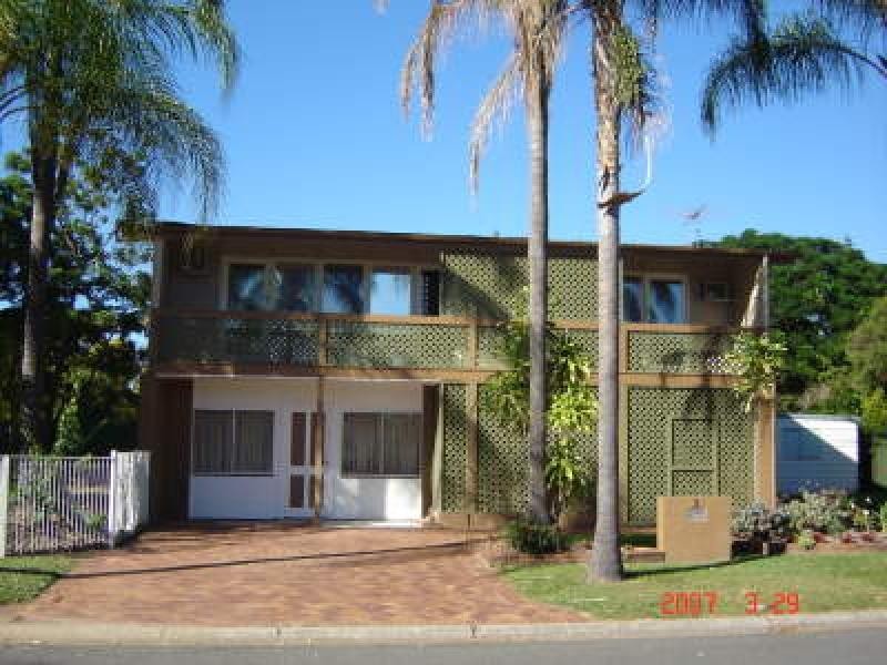 1/2 Parkland Cresent, Caboolture South QLD 4510