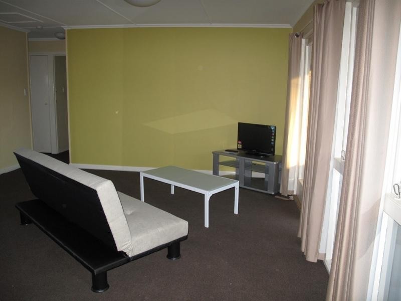 1/2 Parkland Cresent, Caboolture South QLD 4510