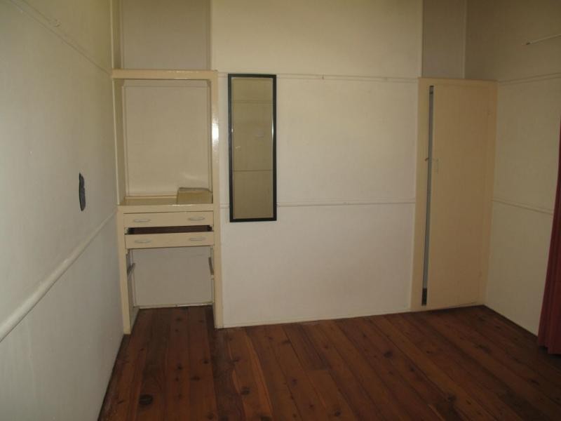 30 Caboolture Road, Beachmere QLD 4510