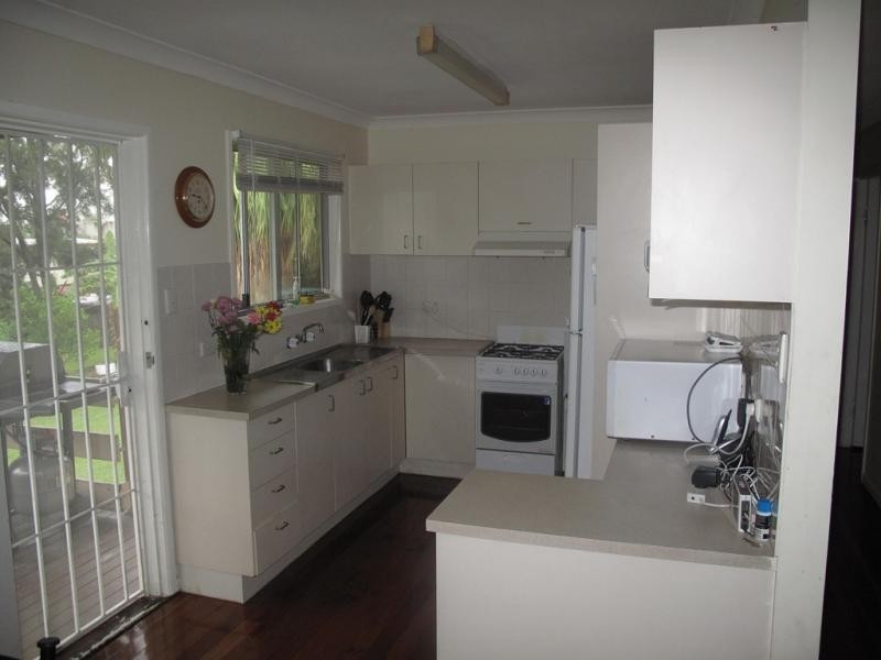 15 Caboolture River Rd, Morayfield QLD 4506