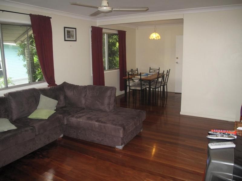 15 Caboolture River Rd, Morayfield QLD 4506