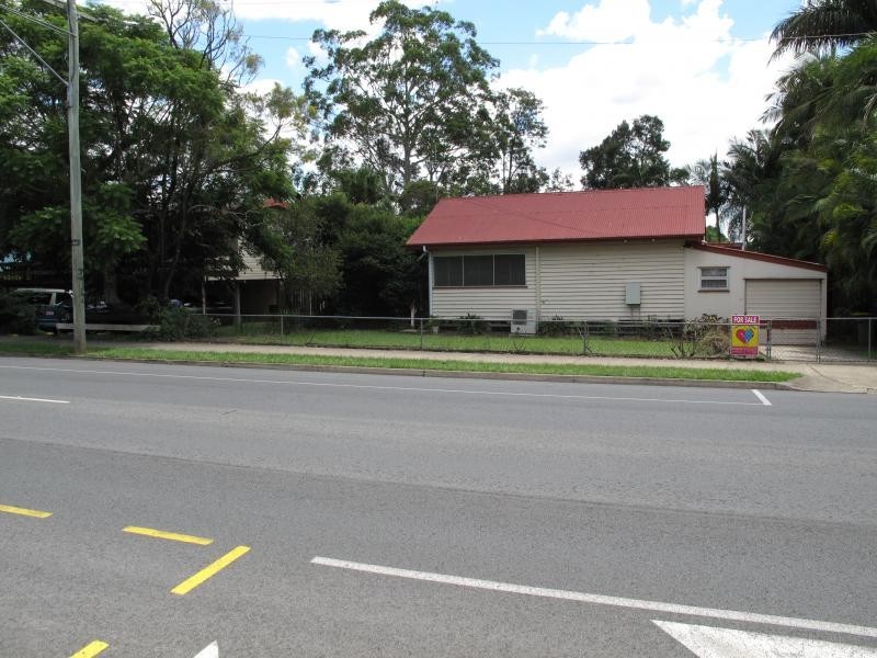 13 and 15 Caboolture River Road, Morayfield QLD 4506