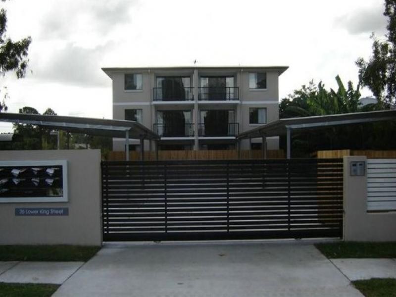 2/26 Lower King Street, Caboolture QLD 4510