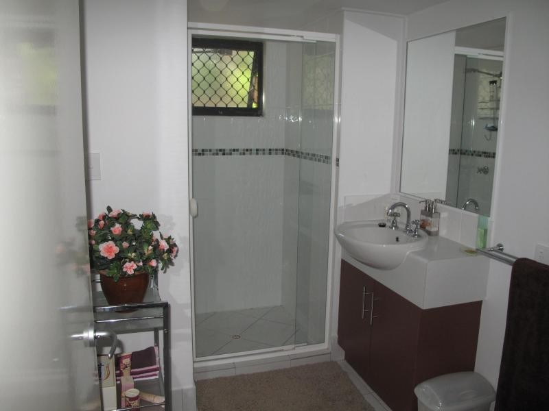 2/26 Lower King Street, Caboolture QLD 4510