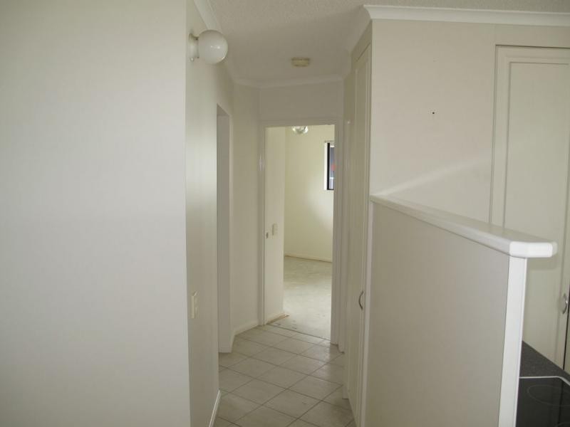 3/51 Landsborough Avenue, Scarborough QLD 4020