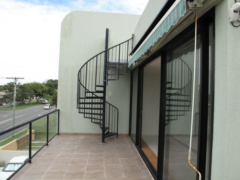 3/51 Landsborough Avenue, Scarborough QLD 4020