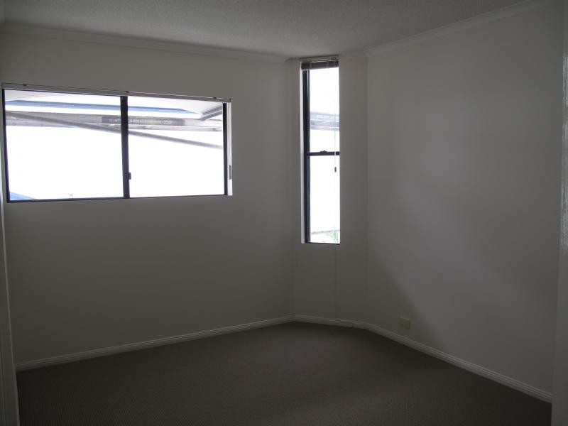 3/51 Landsborough Avenue, Scarborough QLD 4020