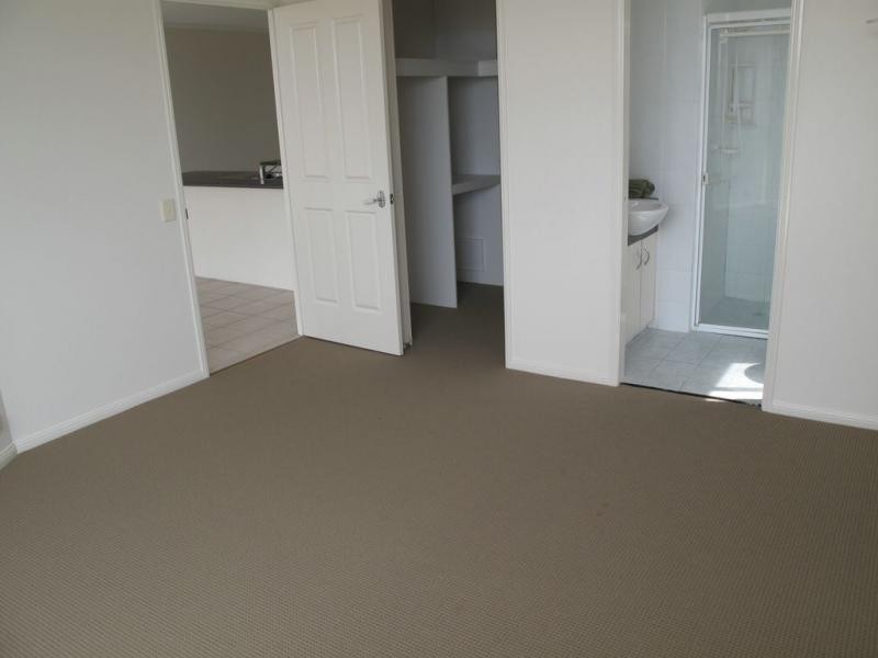 3/51 Landsborough Avenue, Scarborough QLD 4020