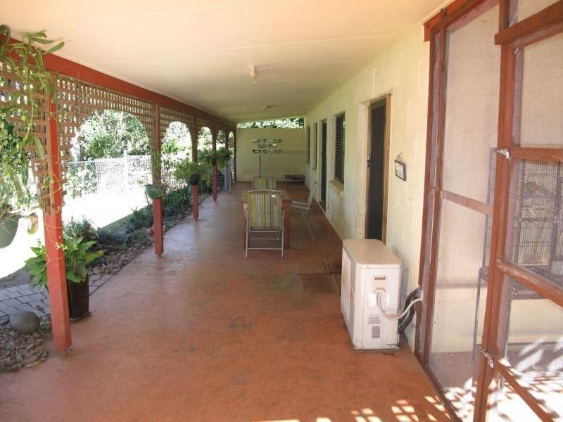 297 Mt Beerwah Road, Glass House Mountains QLD 4518