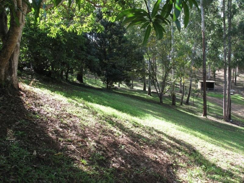 297 Mt Beerwah Road, Glass House Mountains QLD 4518