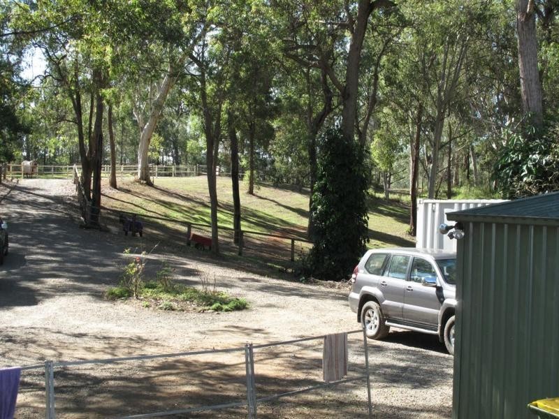 297 Mt Beerwah Road, Glass House Mountains QLD 4518