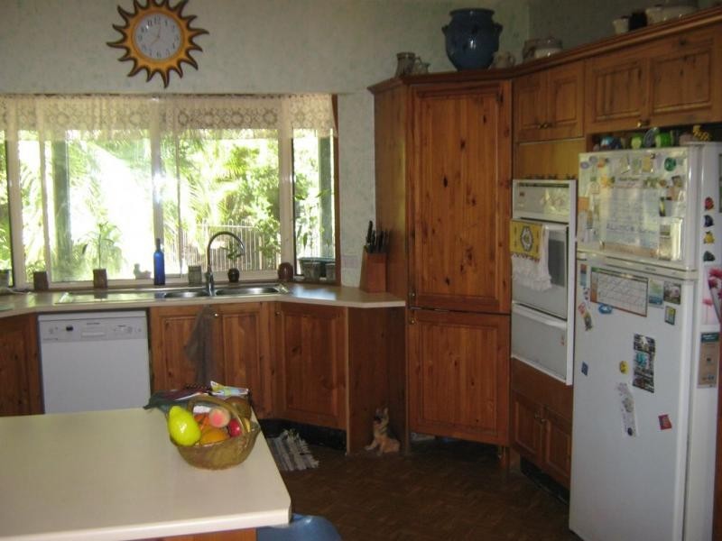 221 Nairn Road, Morayfield QLD 4506