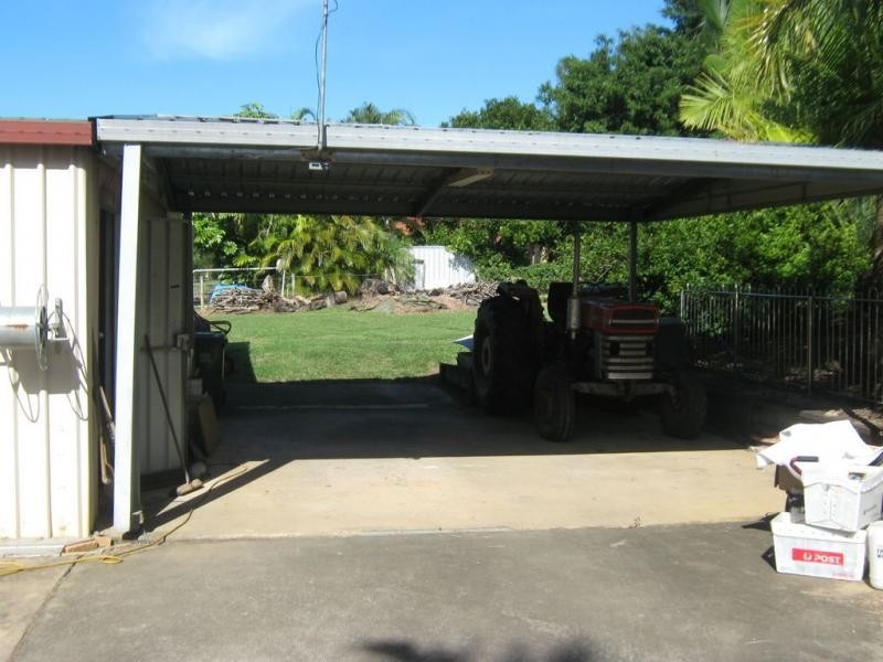 221 Nairn Road, Morayfield QLD 4506