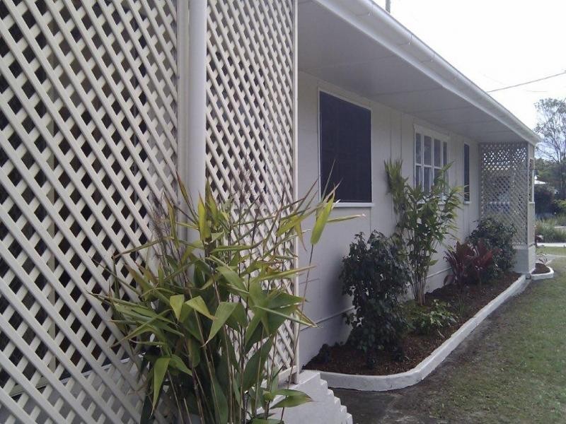 4/2 Moreton Terrace, Beachmere QLD 4510