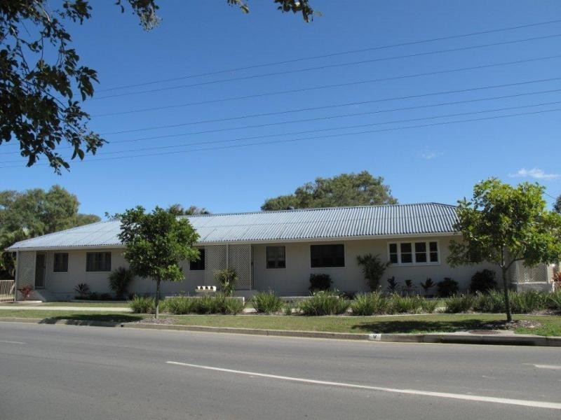 4/2 Moreton Terrace, Beachmere QLD 4510