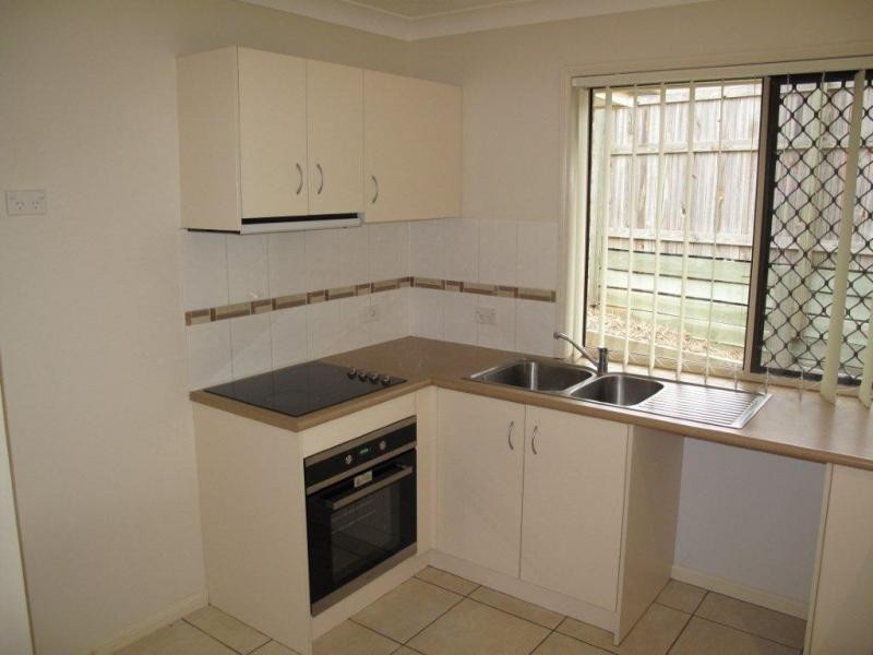 4 Lennon Boulevard, Narangba QLD 4504