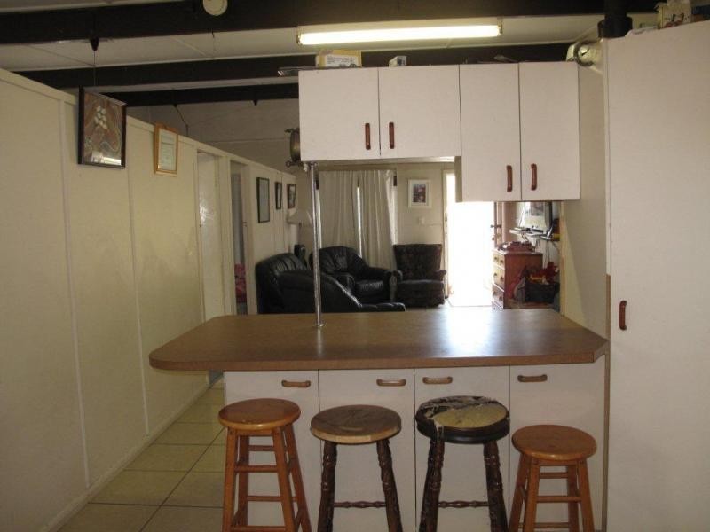 6 Moreton Terrace, Beachmere QLD 4510