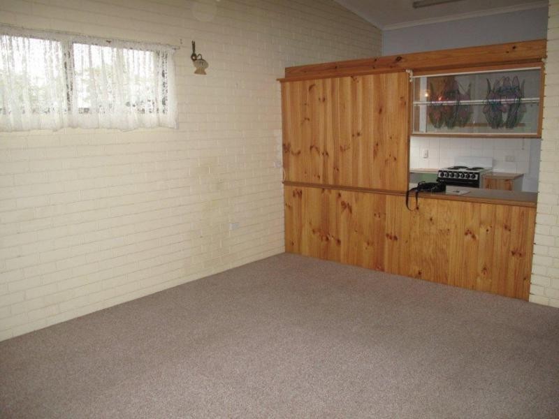 5/14 Lower King Street, Caboolture QLD 4510