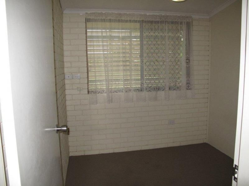 5/14 Lower King Street, Caboolture QLD 4510