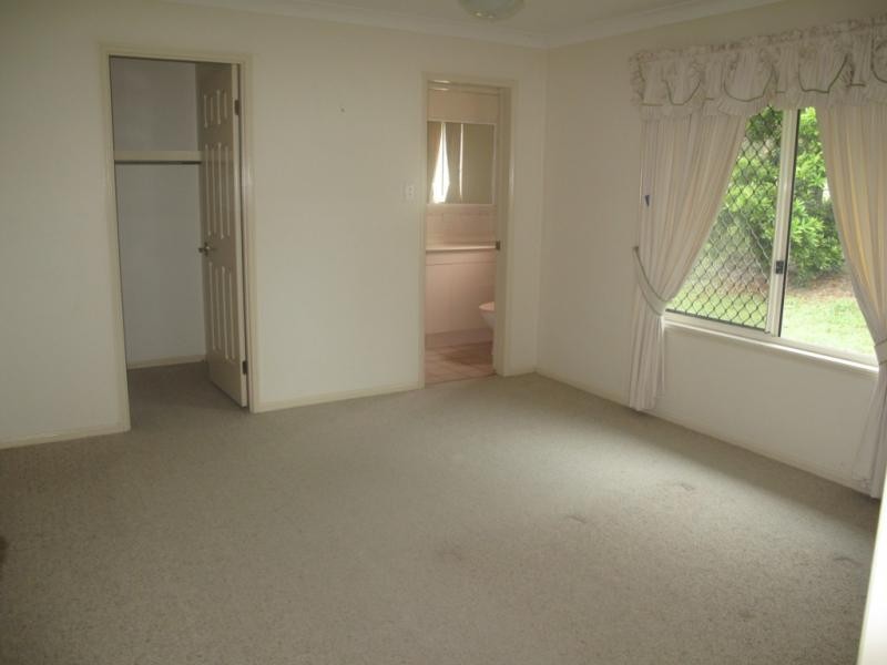 115 Wattlebird Drive, Elimbah QLD 4516